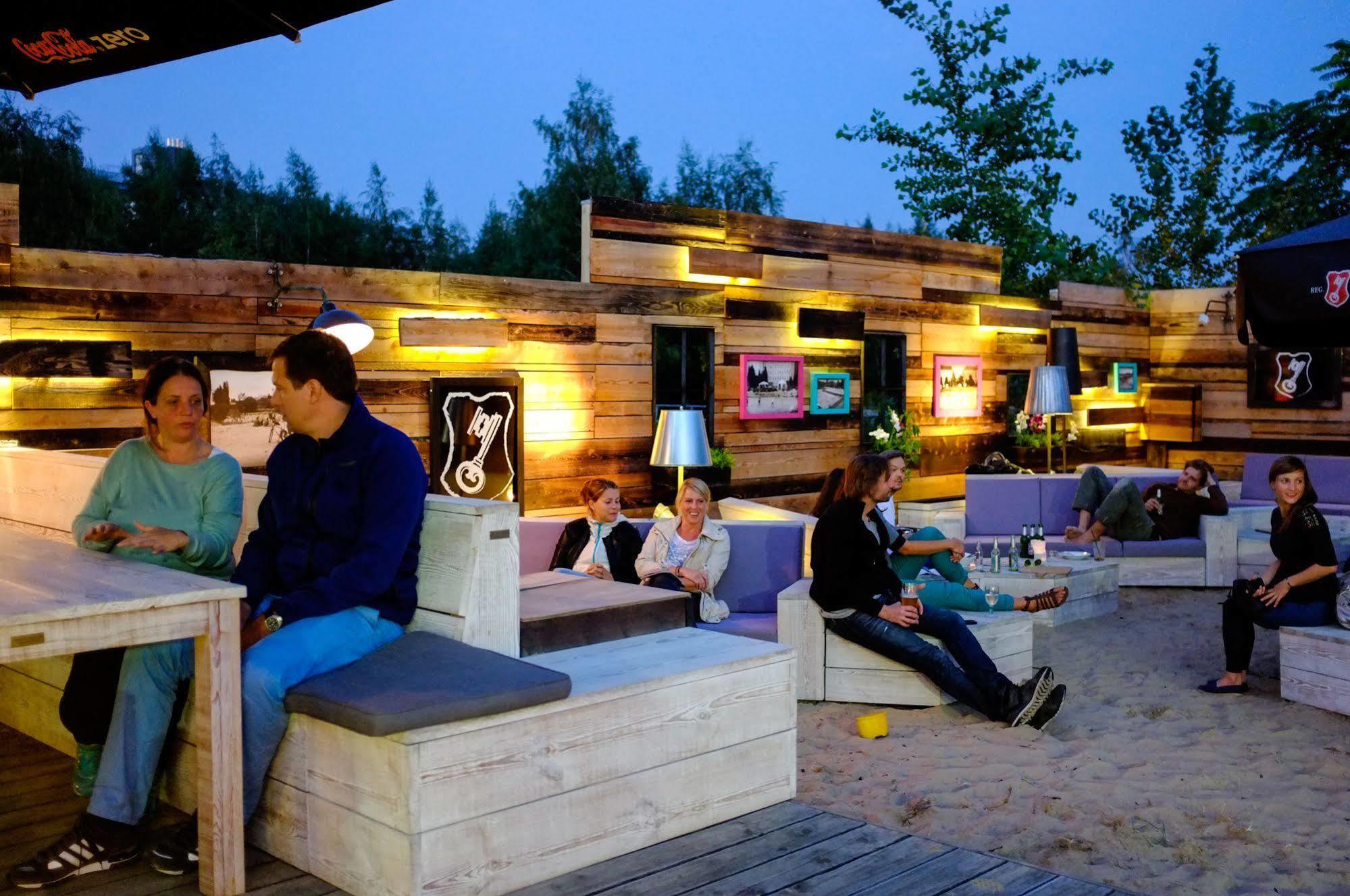 Cube Lodges Berlin Mitte Bagian luar foto